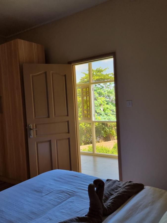 Gala Beach Self-Catering Glacis  Екстериор снимка